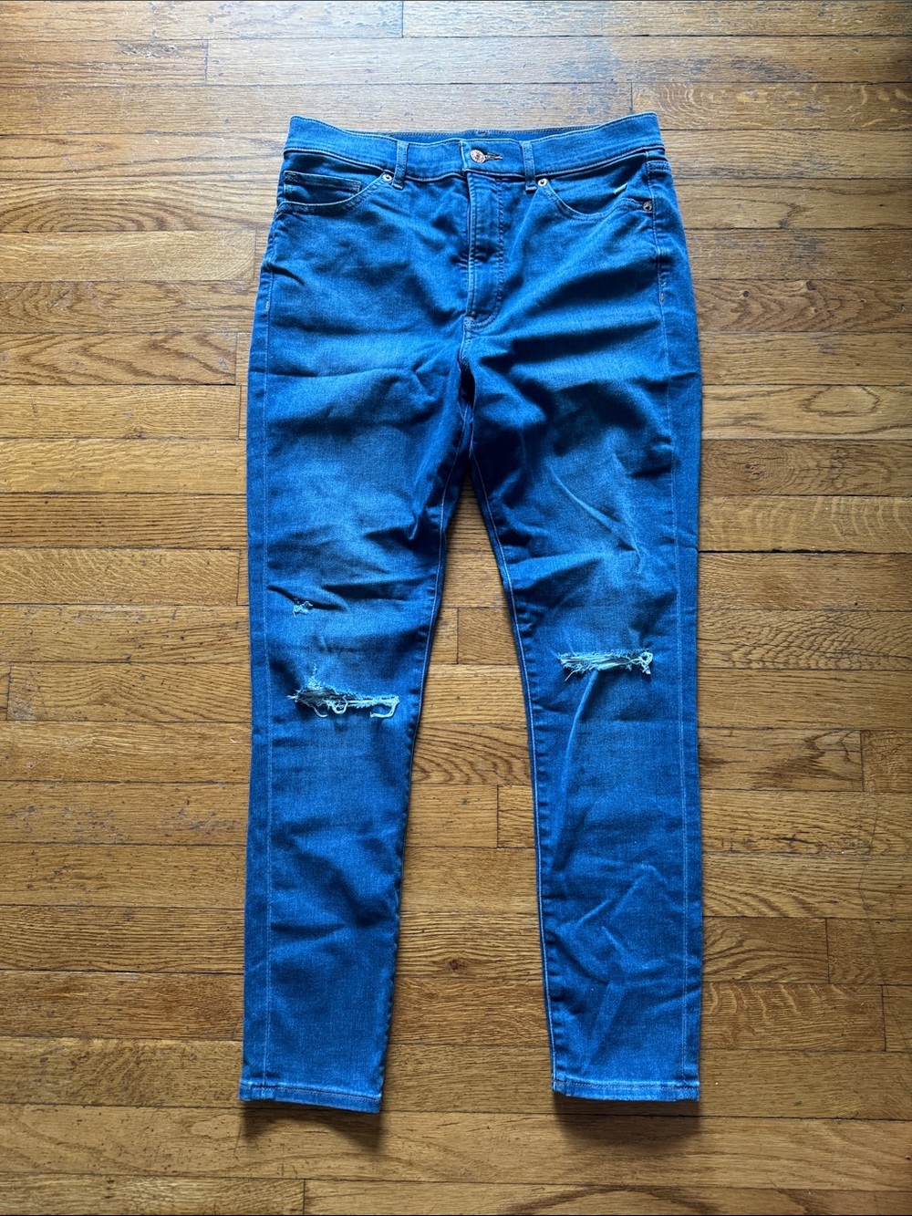 Express Women's Blue Distressed Skinny Jeans